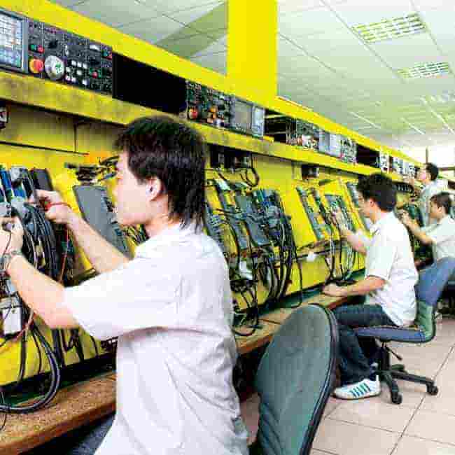 Industrial Robotic Maintenance Service